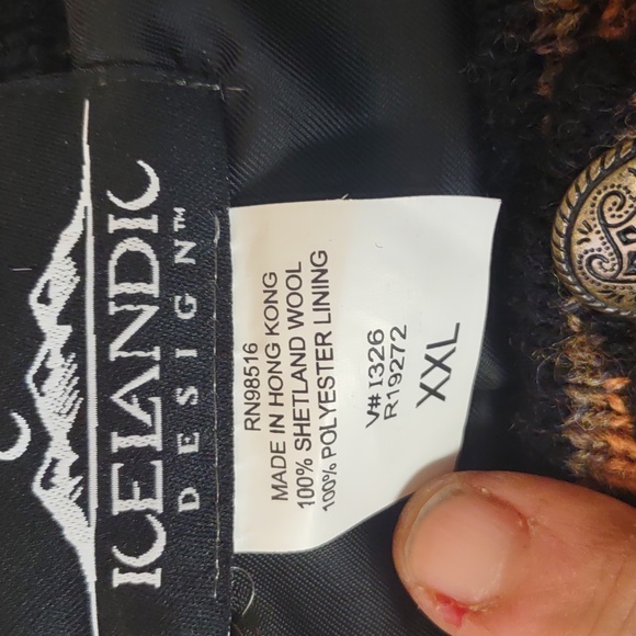 Gorgeous Lined Wool Cardigan - Picture 5 of 6